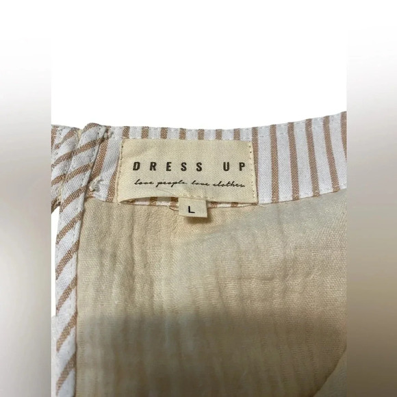 Dress Up Muslin Tiered Tunic Top - Picture 7 of 10